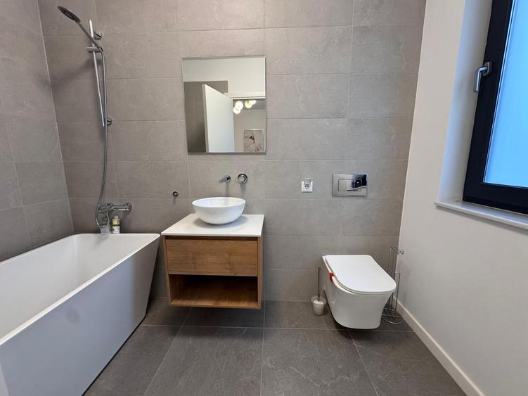 Vila de vanzare 5 camere Mobexpert Homes Pipera - mutare imediata - 10