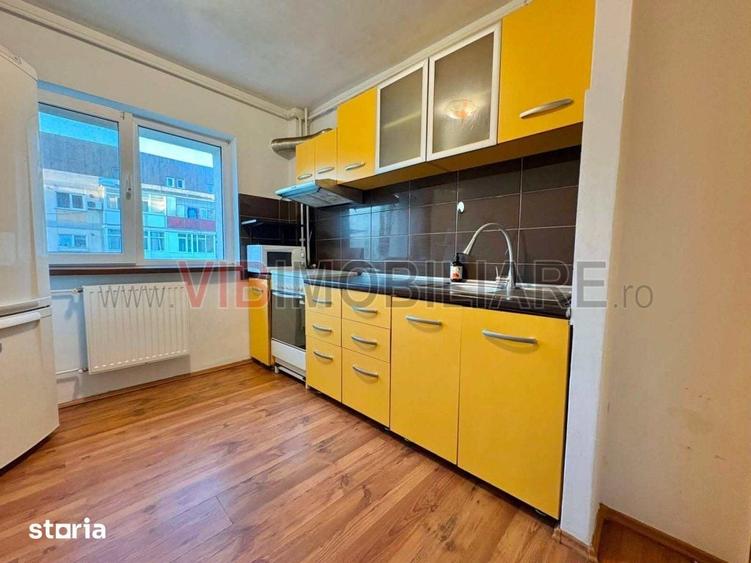 Apartament cu 3 camere decomandat în Militari