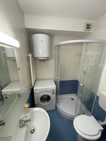 Garsonieră decomandată în Vitan