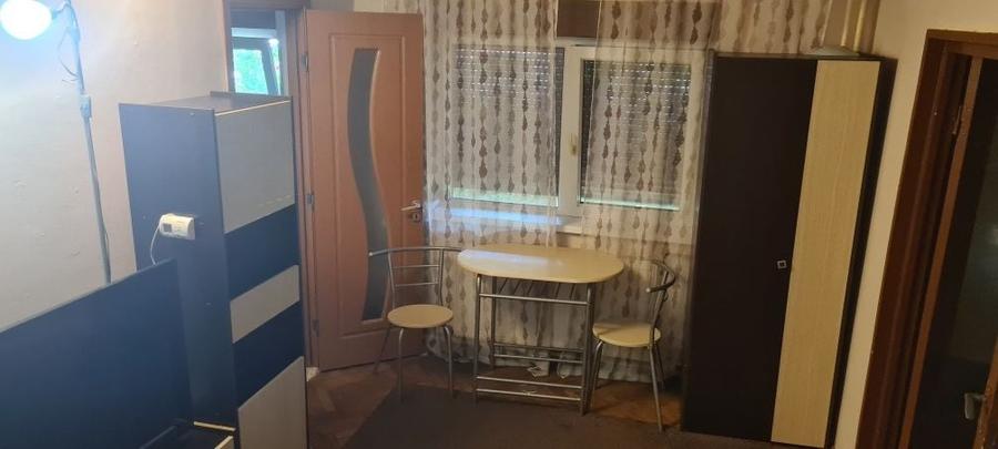 Apartament cu 2 camere semidecomandat în Exterior Vest