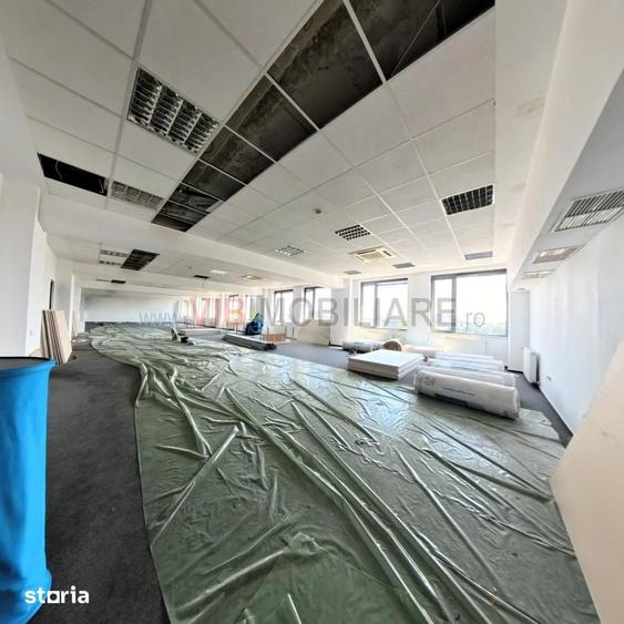 Spațiu comercial, de 400 mp, în Militari