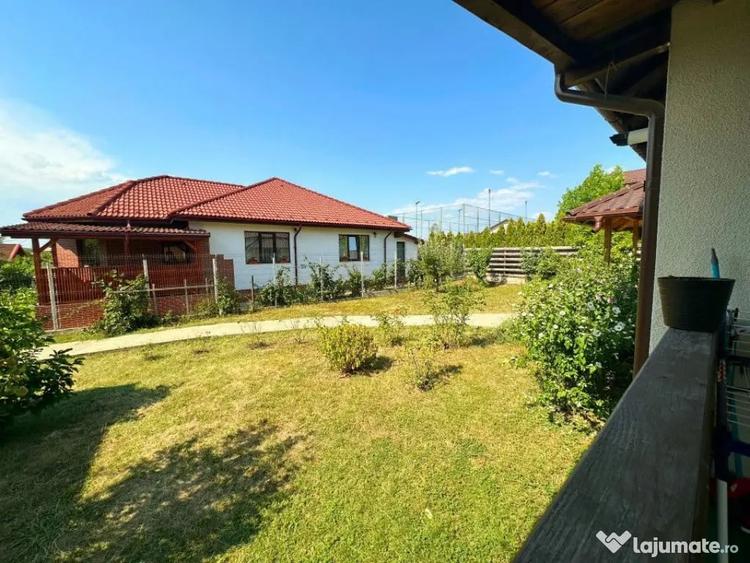 Casă cu 3 camere cu Teren 500 Mp în Smeura