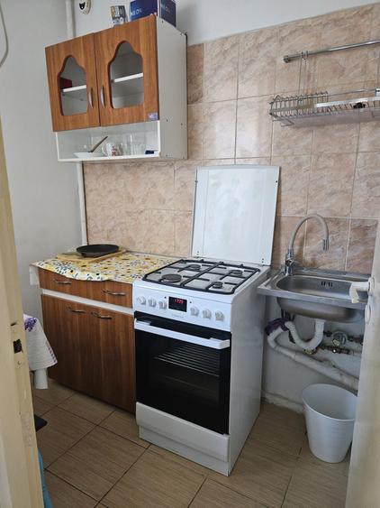 Proprietar inchiriez garsoniera Drumul Taberei - 5