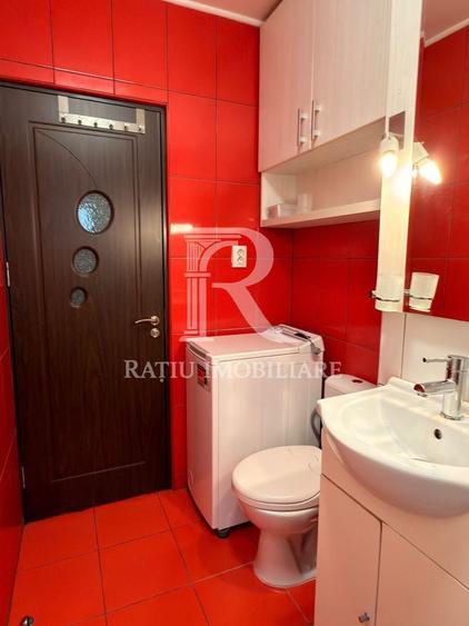 Apartament cu 2 camere semidecomandat, mobilat în Rogerius