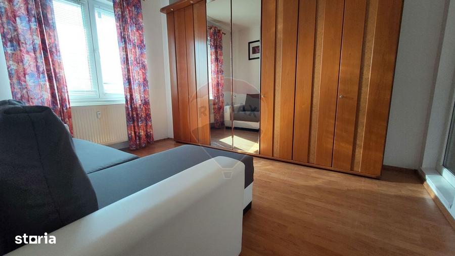 Apartament cu 3 camere, mobilat în Mărăști