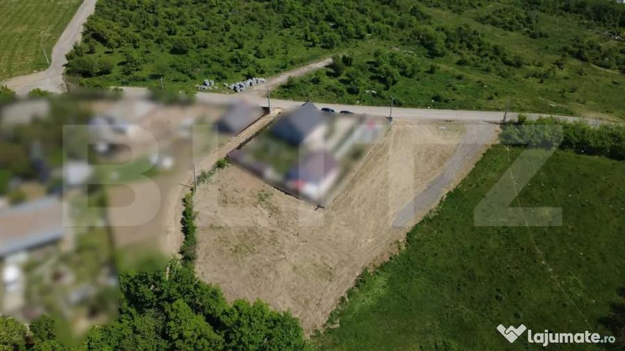 Teren în Bârnova