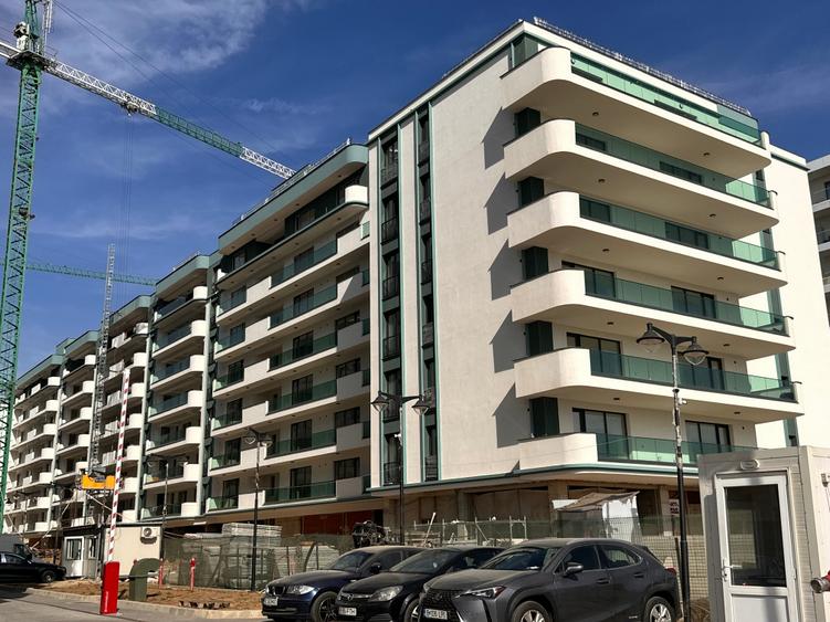 Apartament cu 2 camere semidecomandat în Est
