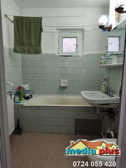 Apartament cu 2 camere decomandat de vânzare – Micro 17 - 6