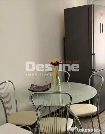 Apartament cu 3 camere semidecomandat în Lidia