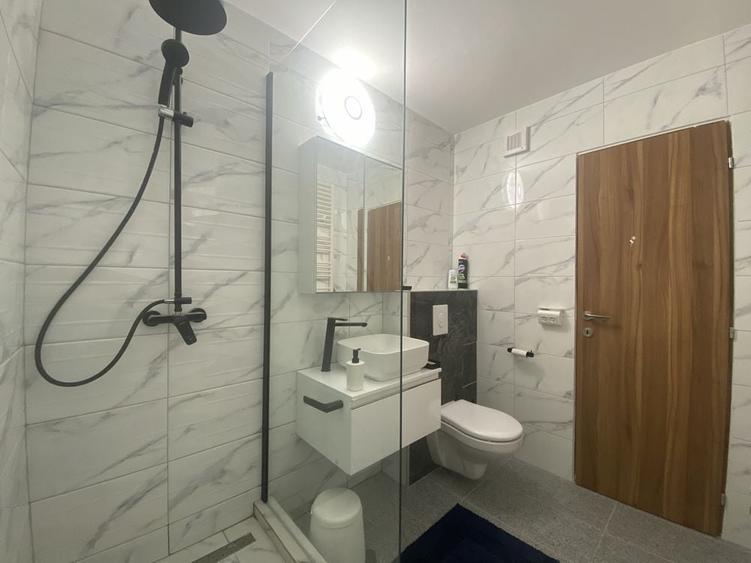 Apartament cu 2 camere decomandat, mobilat în Floreasca