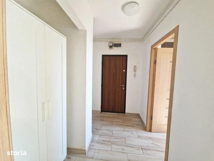 Apartament cu 3 camere semidecomandat, mobilat în Obor