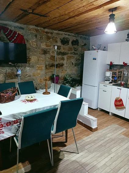 Casă cu 2 camere cu Teren 600 Mp în Sohodol