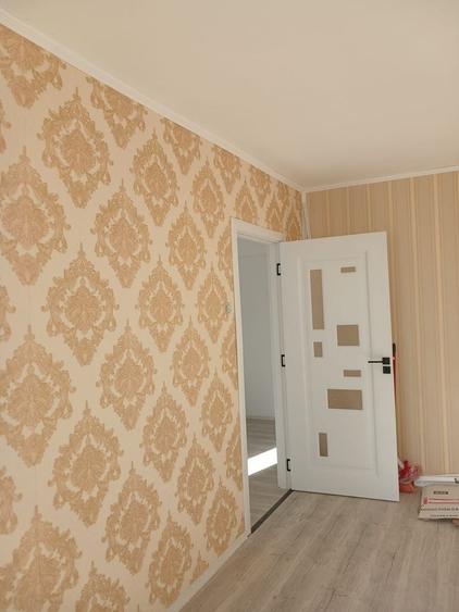Apartament cu 3 camere decomandat în Păcii