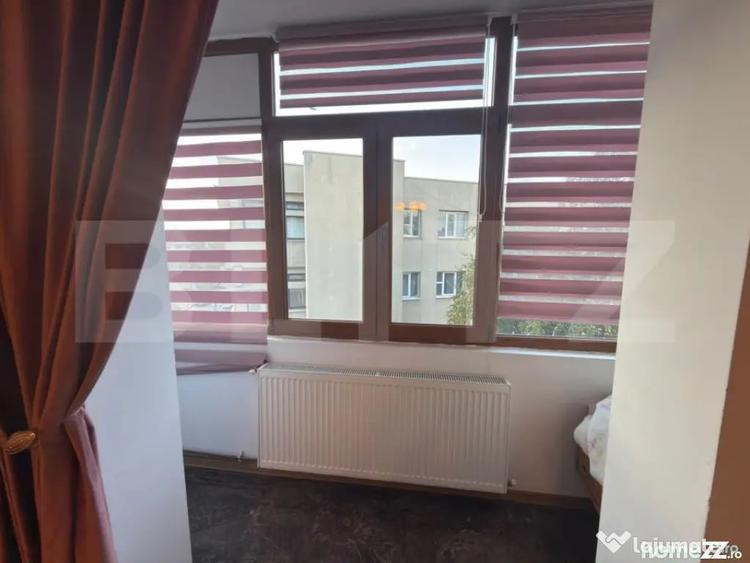 Apartament cu 3 camere decomandat în Democrației