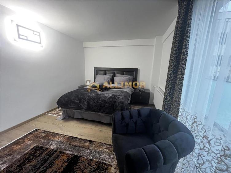 Apartament cu 4 camere, mobilat în Eminescu