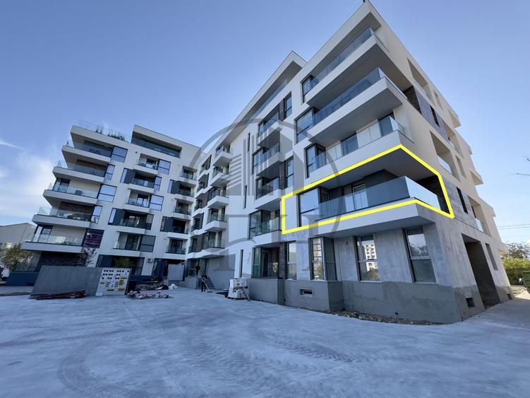 Apartament cu 2 camere semidecomandat în Sud
