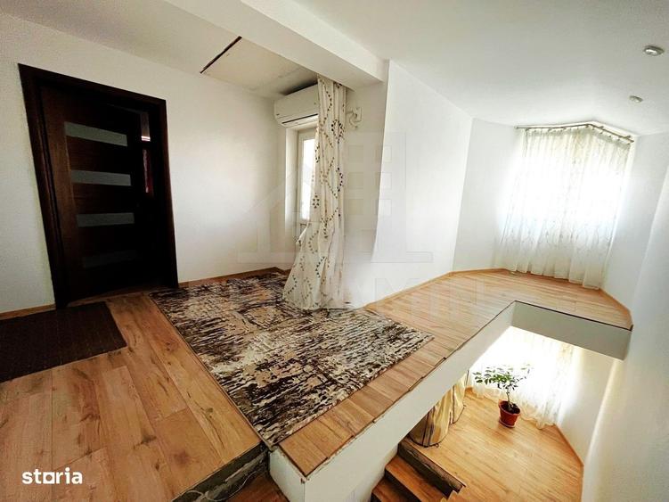 Casă cu 4 camere în Ișalnița
