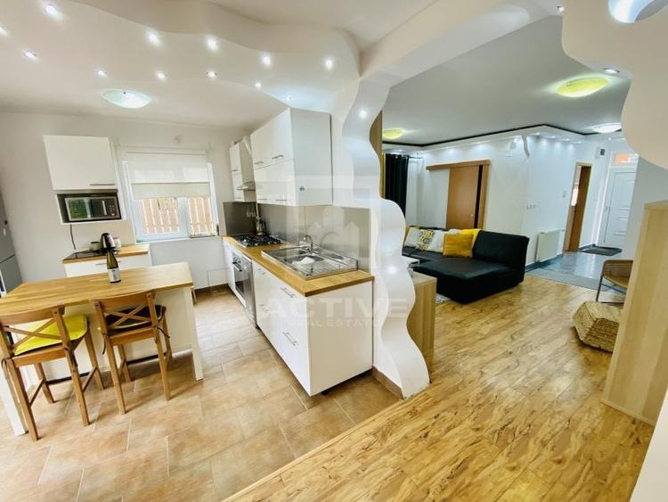Duplex cu 5 camere cu Canalizare în Bună Ziua