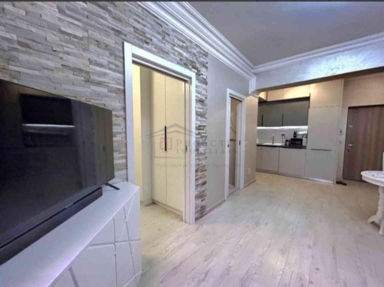 Apartament cu 2 camere decomandat, mobilat în Șcheia