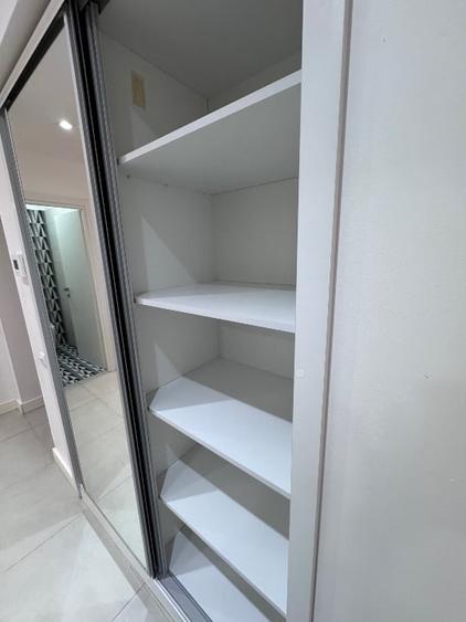 Apartament cu 2 camere semidecomandat, mobilat în Pipera