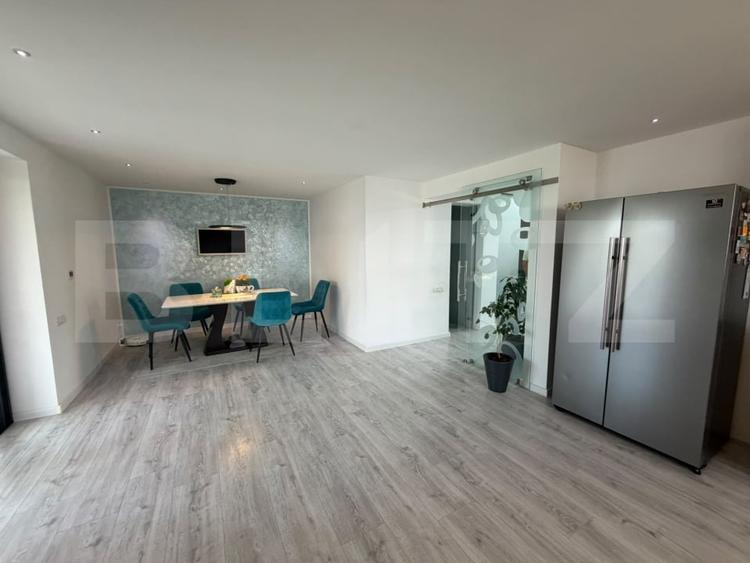 Duplex cu 3 camere cu Canalizare în Central