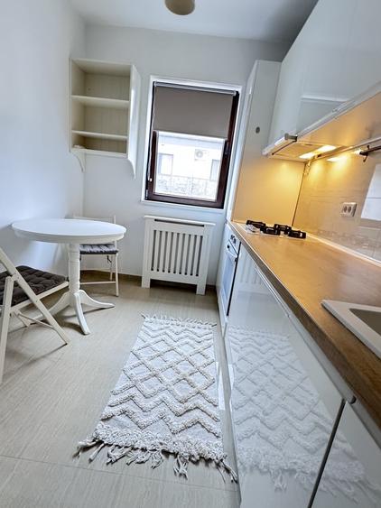 Apartament cu 2 camere decomandat în Fundeni