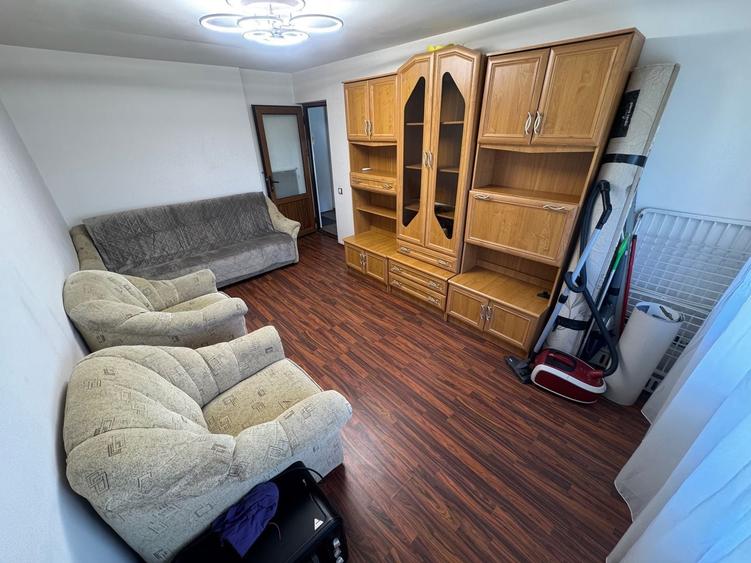 Apartament 2 camere Decomandat zona Cet cu Centrala - 1