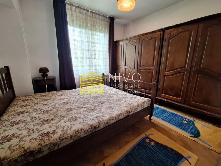 Apartament cu 3 camere decomandat, mobilat în Cornișa