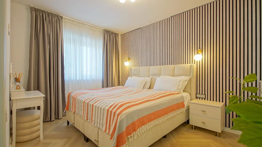 Apartament cu 3 camere decomandat în Sânpetru