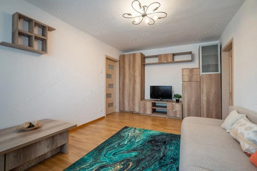 Apartament cu 2 camere semidecomandat în Turda