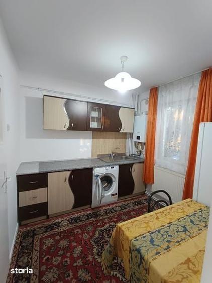 Apartament cu 2 camere decomandat în Est