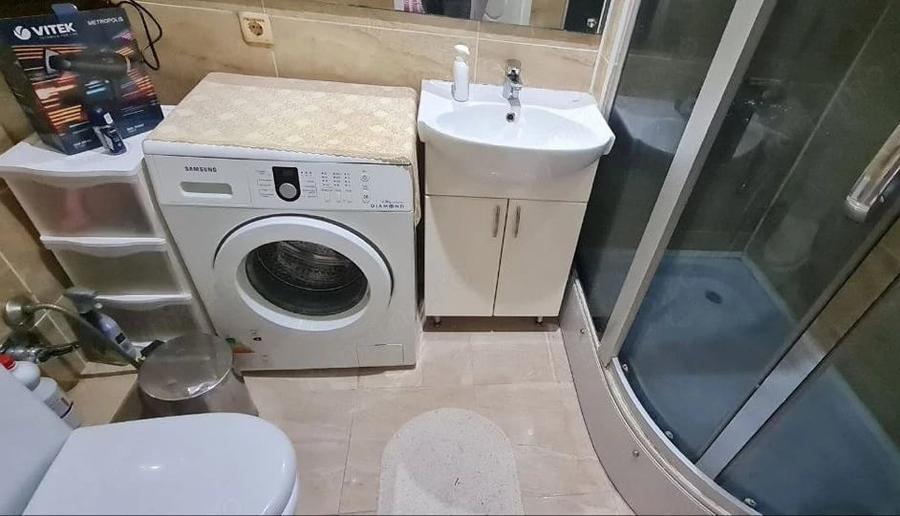 Apartament cu 2 camere decomandat în Complex Studențesc