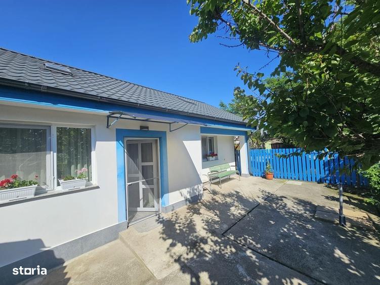 Casă cu 4 camere în Murighiol
