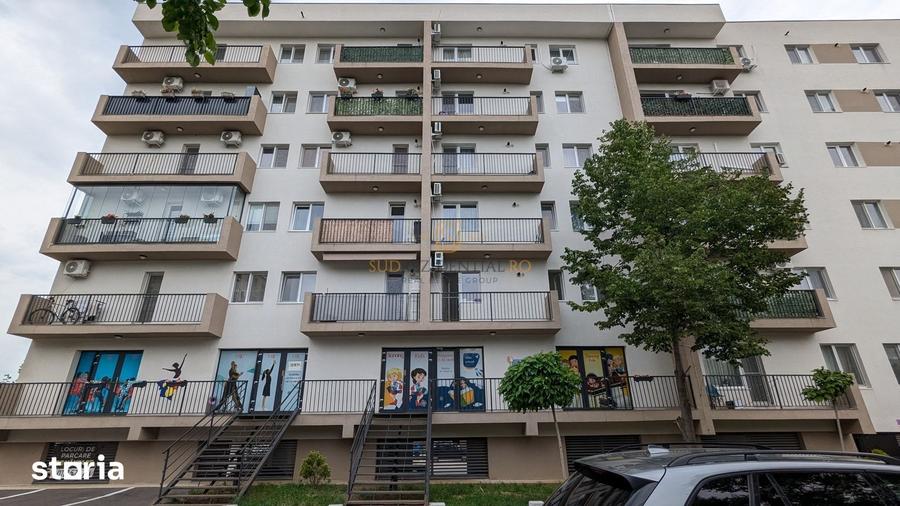 Spațiu comercial, de 157.7 mp, în Central