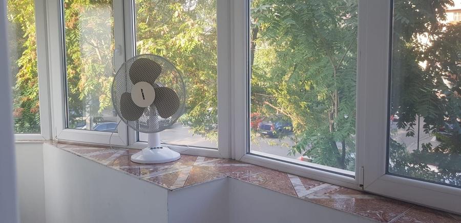 Apartament cu 3 camere decomandat în Vitanul Nou