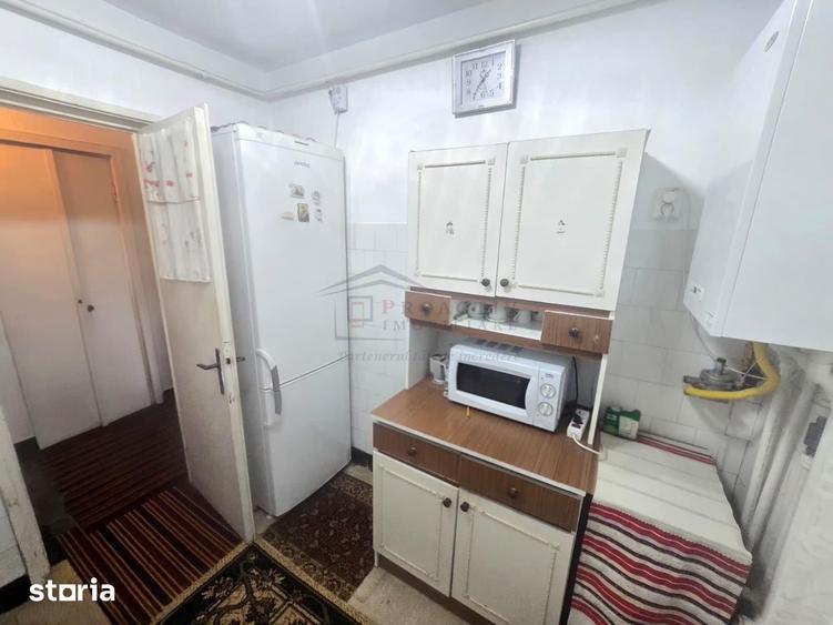 Apartament cu 2 camere semidecomandat în Ultracentral