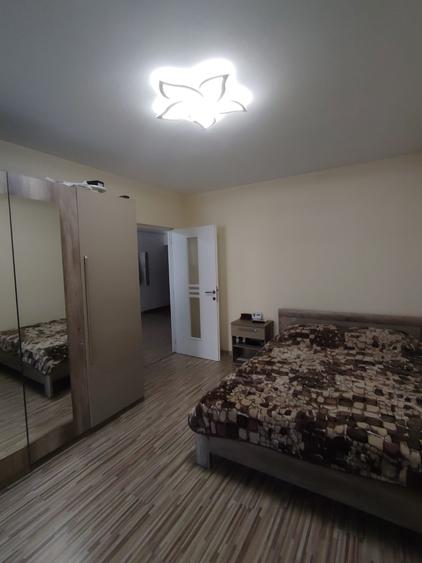 Apartament cu 2 camere decomandat în Florești