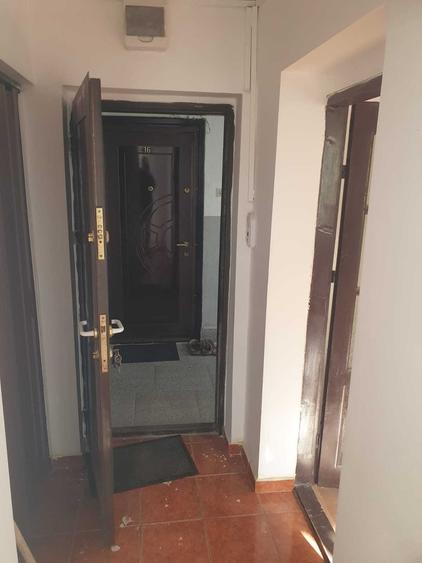 Garsonieră decomandată în Grădiște