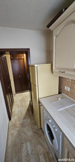 Garsonieră decomandată în Take Ionescu