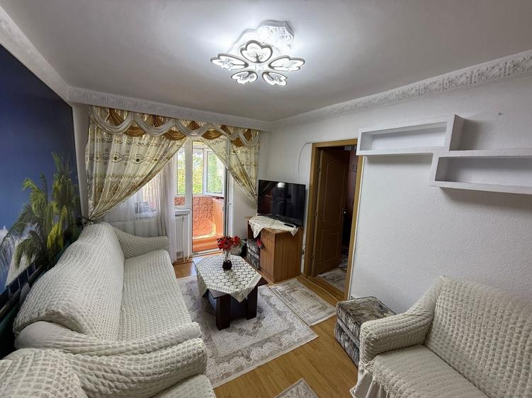 Apartament 2 camere zona KM 4-5 - 2