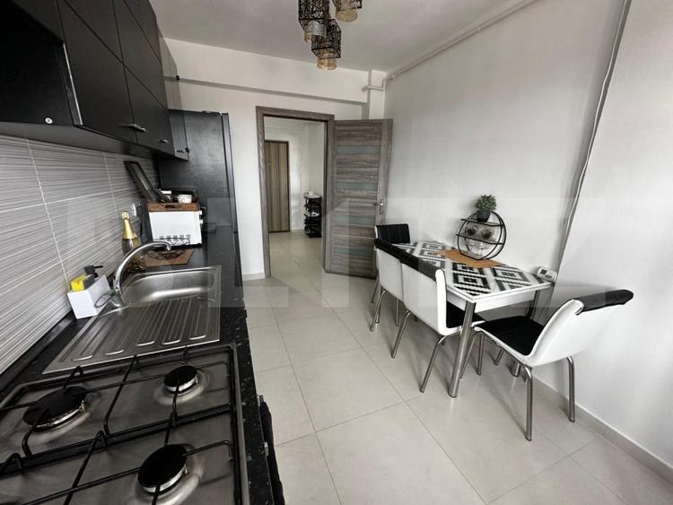 Apartament cu 2 camere decomandat, mobilat în Micești