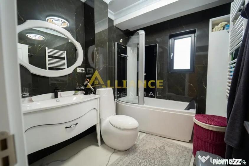 Casă cu 7 camere cu Teren 165 Mp în Rahova