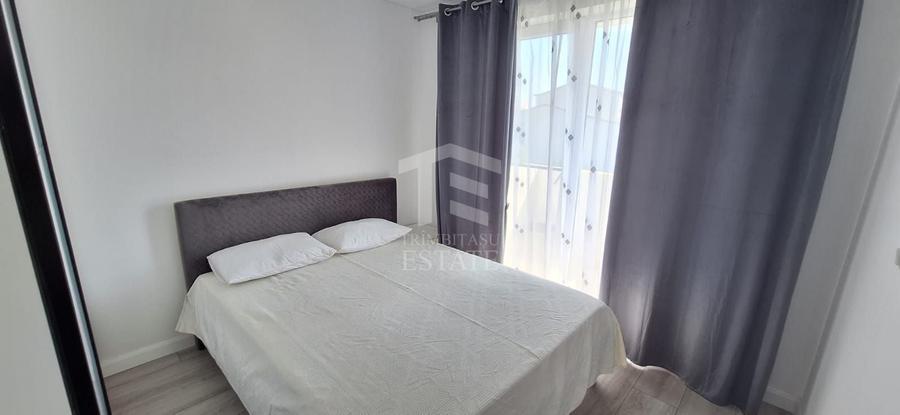 Apartament cu 2 camere semidecomandat, mobilat în Apărătorii Patriei