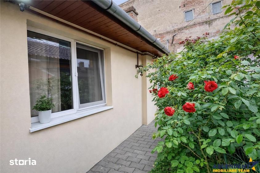 Casă cu 4 camere cu Teren 150 Mp în Libertății