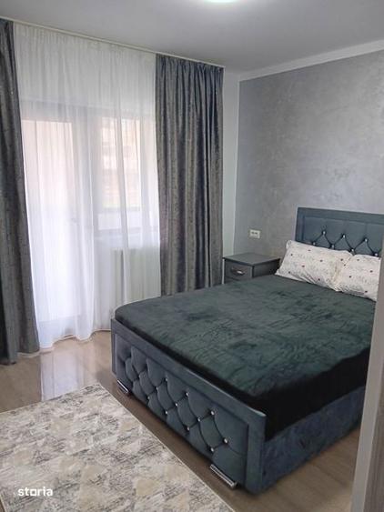 Apartament cu 3 camere decomandat în Ultracentral