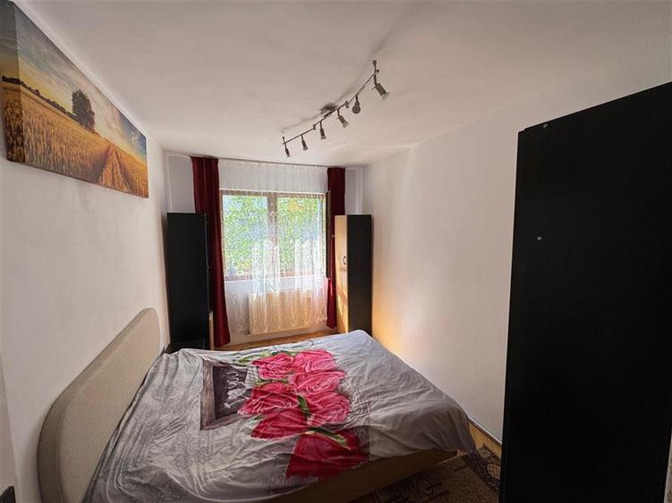 Inchiriez ap.2 camere, decomandat,finisat,CT,Manastur-zona Sirena - 6