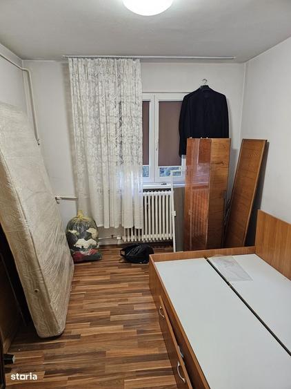 Apartament cu 3 camere în Militari