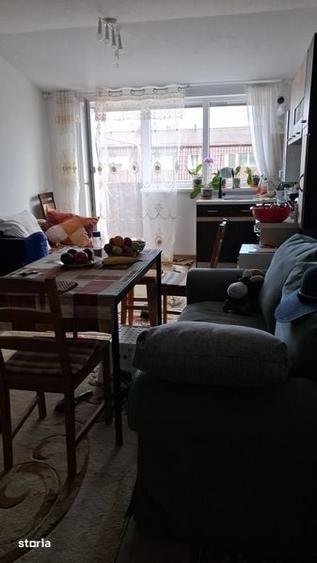 Apartament cu 2 camere decomandat în Sânpetru