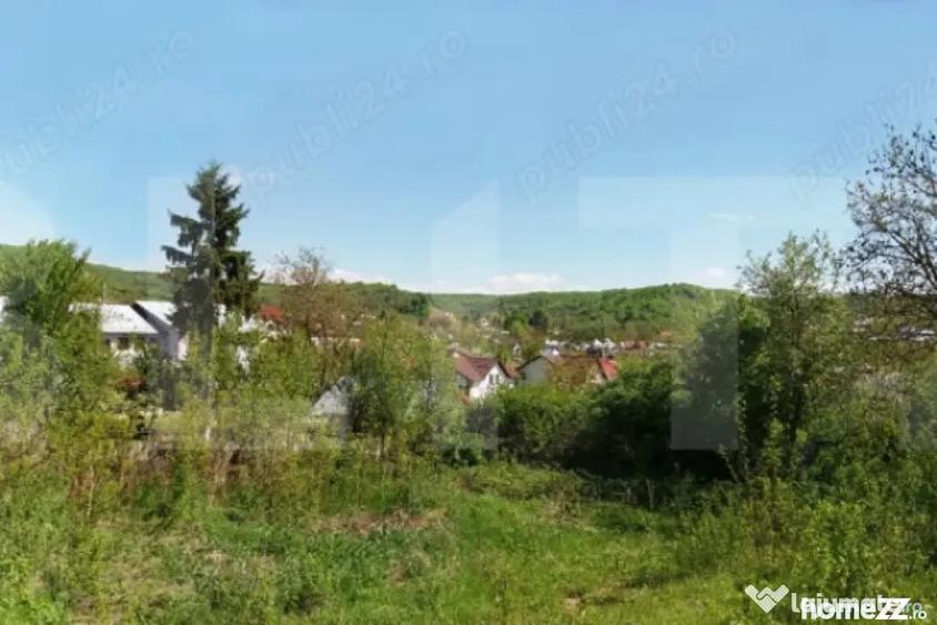 Teren de 2641 mp, în Central