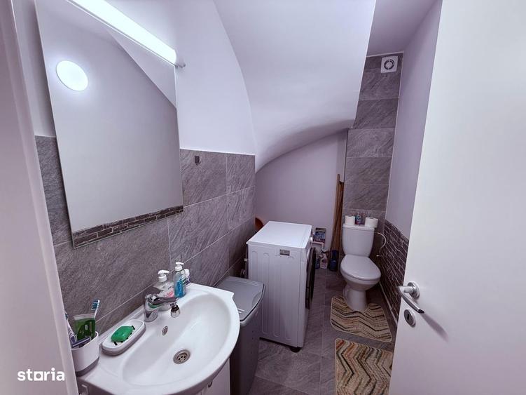 Casă cu 4 camere cu Teren 150 Mp în Ghencea